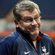 Illustration for article titled Geno Auriemma Thinks Men's College Basketball Is Shitty Trash